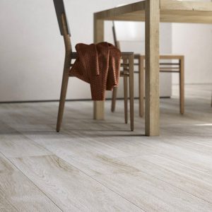 pavimento effetto legno